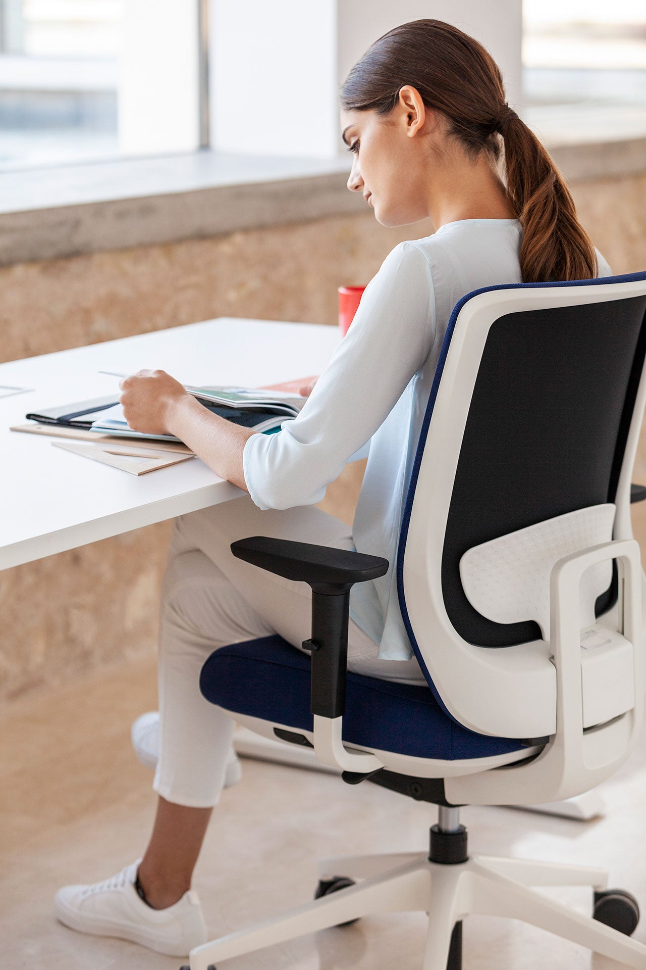 Actiu Trim Task Chair