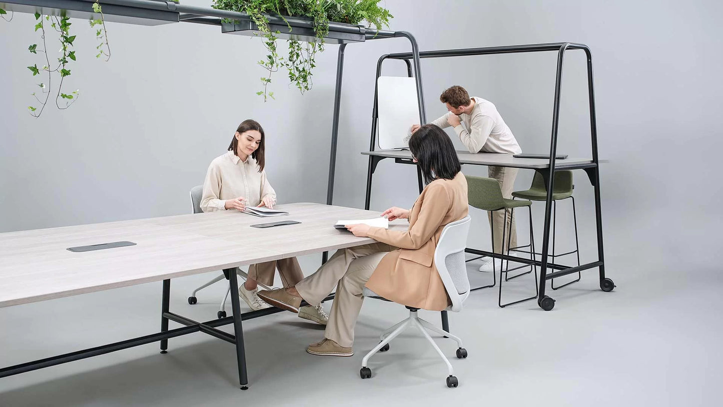 Narbutas Round Multipurpose Table