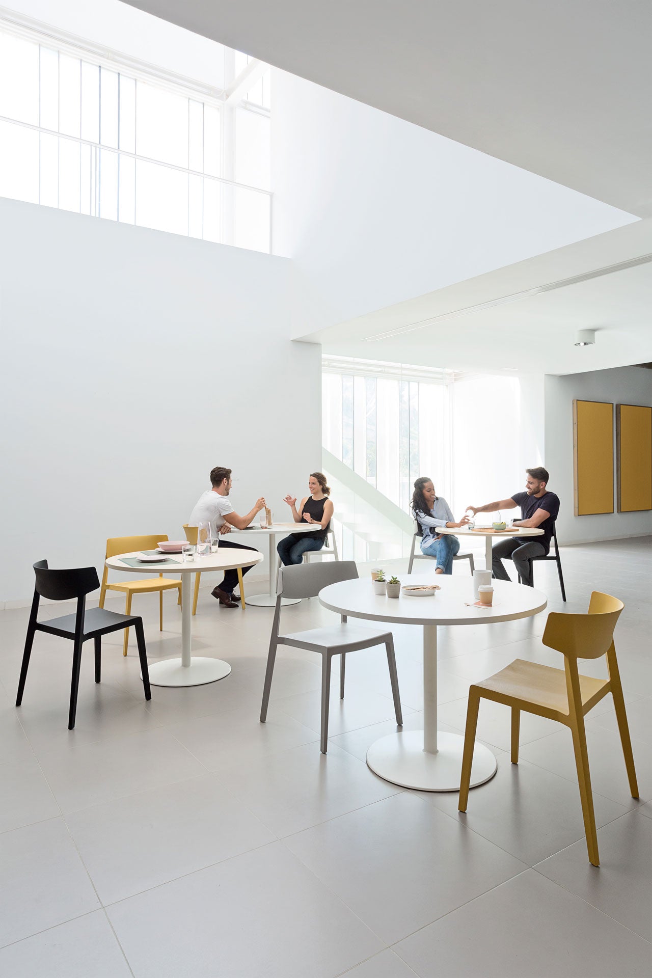 Actiu Tabula Round Side Table