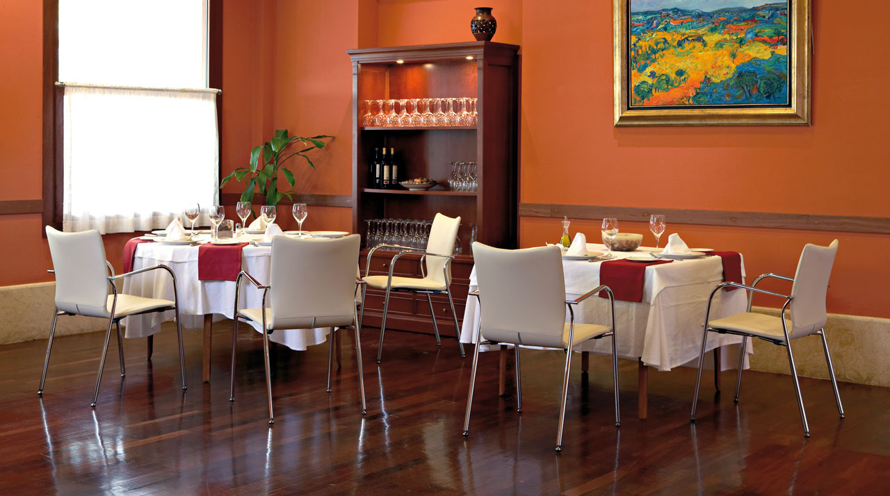 Actiu Ikara Meeting Chair