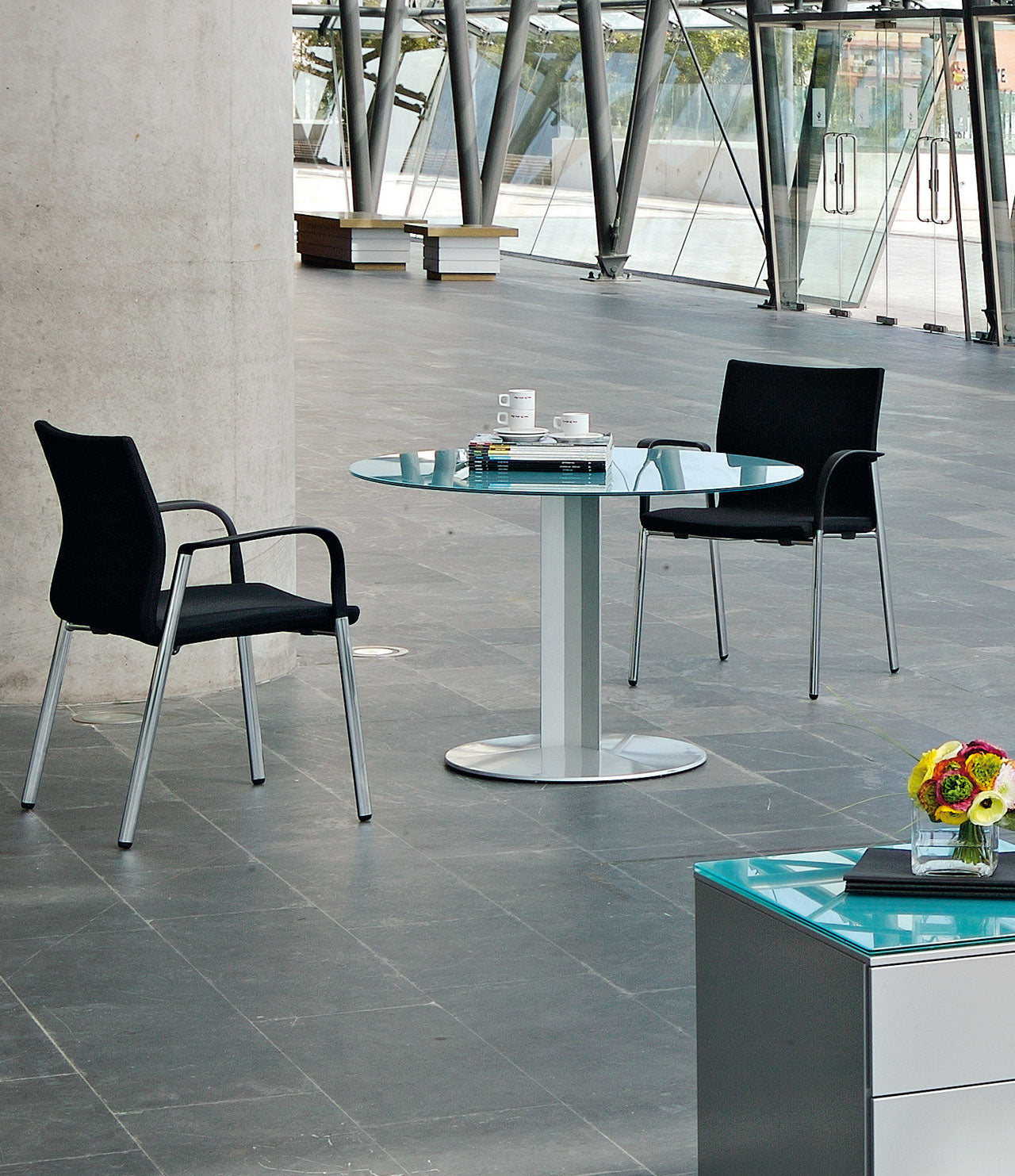 Actiu Uma Meeting Chair