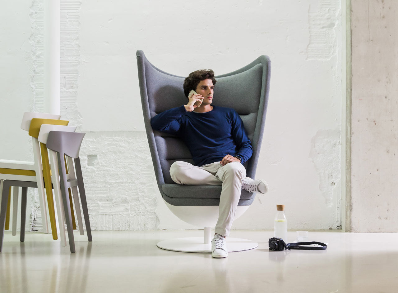 Actiu Badminton Lounge Chair
