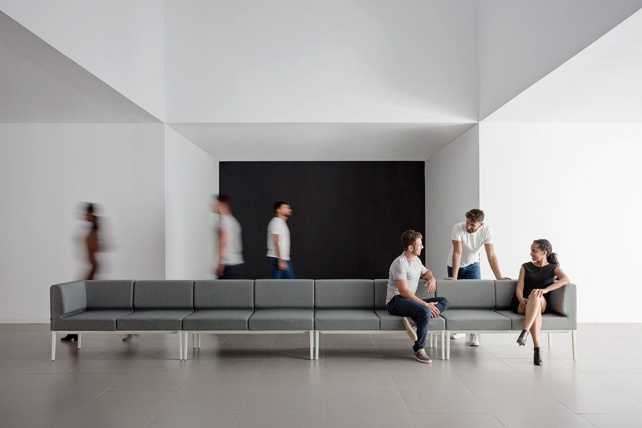 Actui Longo Sofa Unit